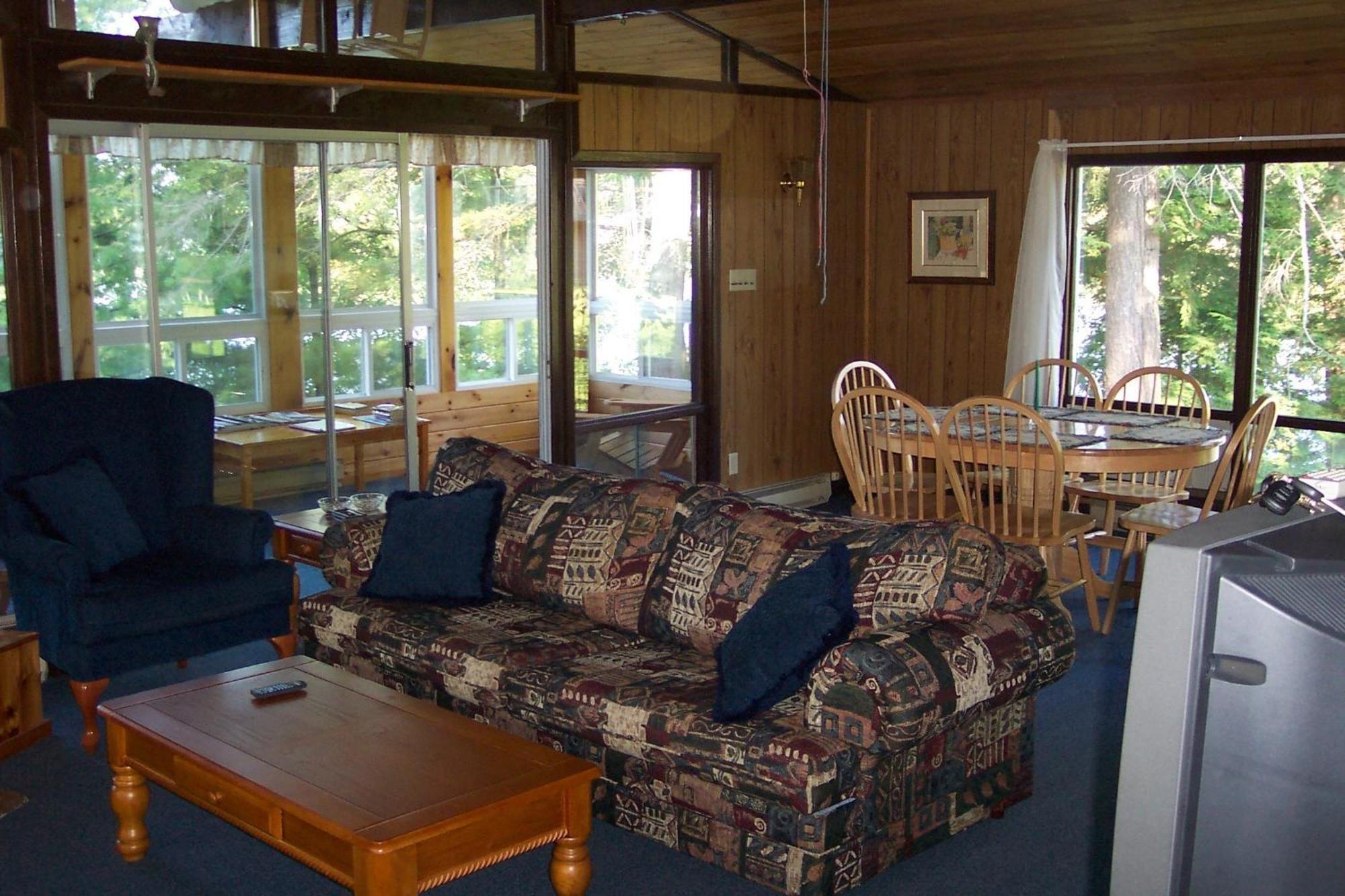 Sunny Point Resort Otter Lake Екстер'єр фото