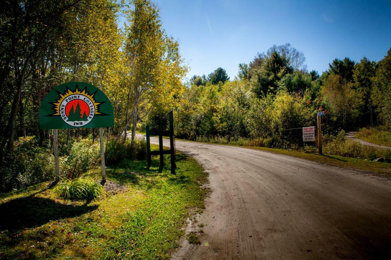 Sunny Point Resort Otter Lake Екстер'єр фото